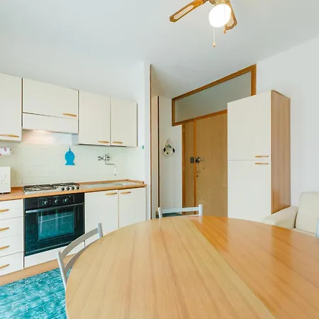 Apartment Anna Flat - 2 Minuti Dalla Lido di Jesolo