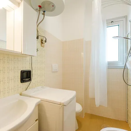 Apartment Anna Flat - 2 Minuti Dalla Lido di Jesolo